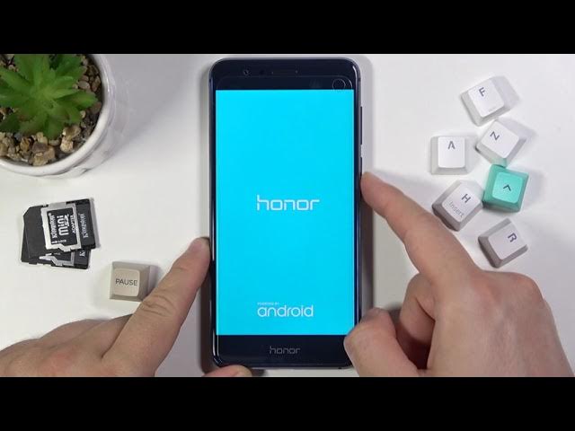 Video thumbnail for How to Switch On Honor 8 – Power on Device