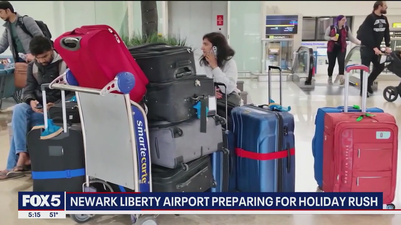 Video thumbnail for Newark Airport preparing for holiday rush: What to know
