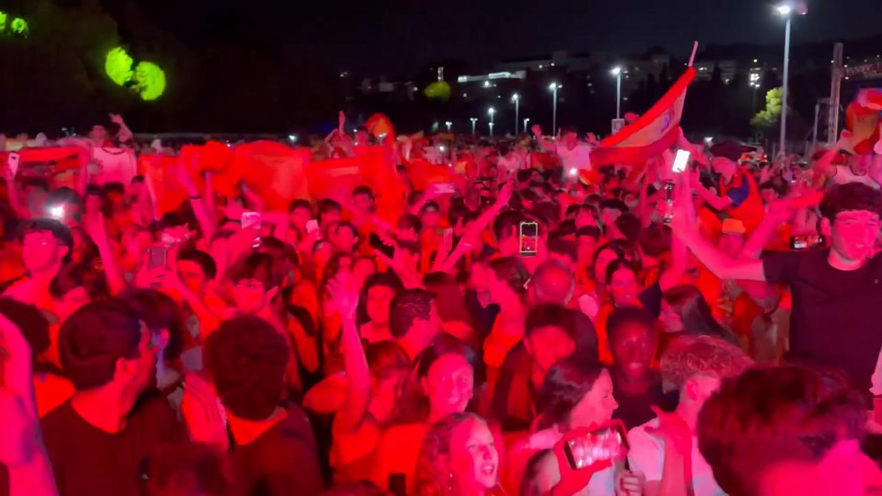Video thumbnail for Spain: 20260714_Spain qualifies for the 2026 FIFA World Cup final_ h199_001.