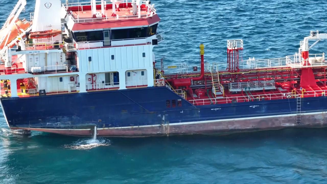 Video thumbnail for Türkiye: DRONE - Turkish-flagged commercial vessel Alsu involved in collision approaches Silivri coast.