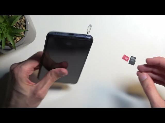 Video thumbnail for How to Insert Nano SIM Card into VIVO T1