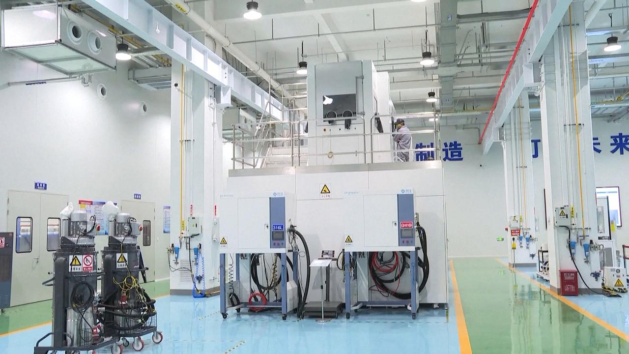 Video thumbnail for China: China's 3D printing speeds up expansion across multiple sectors.