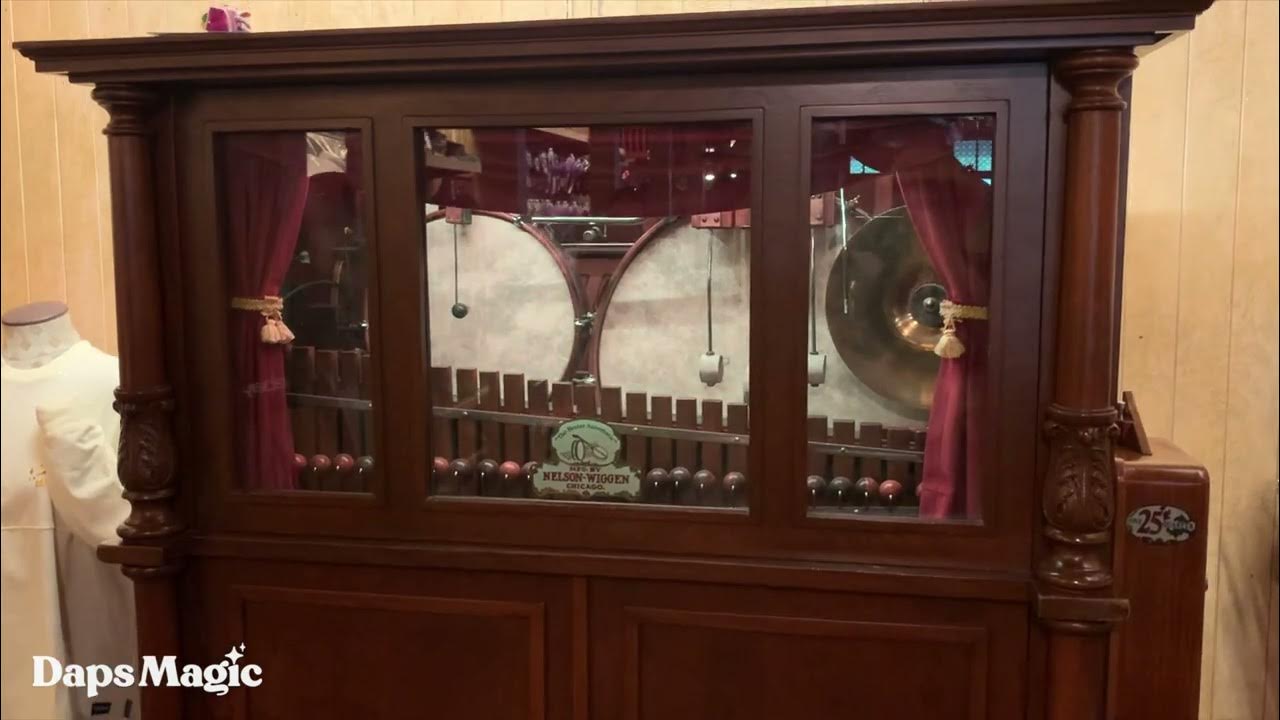 'Video thumbnail for Grim Grinning Ghost | Nelson Wiggen Orchestrion | Frontierland | Disneyland 4K'