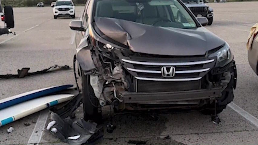 Video thumbnail for Three injured, driver arrested after crash damages five parked cars at Robert Moses State Park