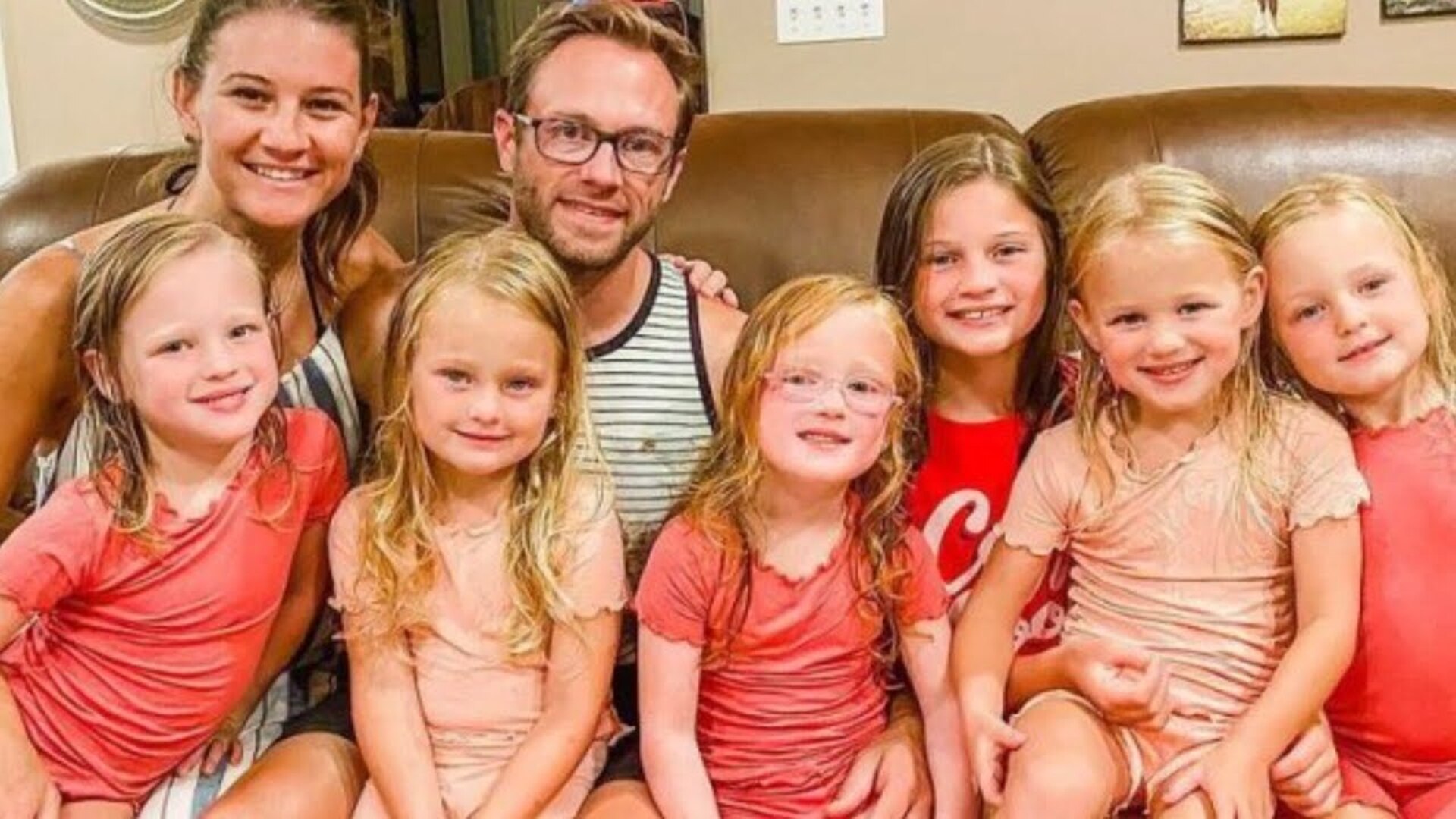 Video thumbnail for The Busbys Have Changed Since OutDaughtered's Premiere