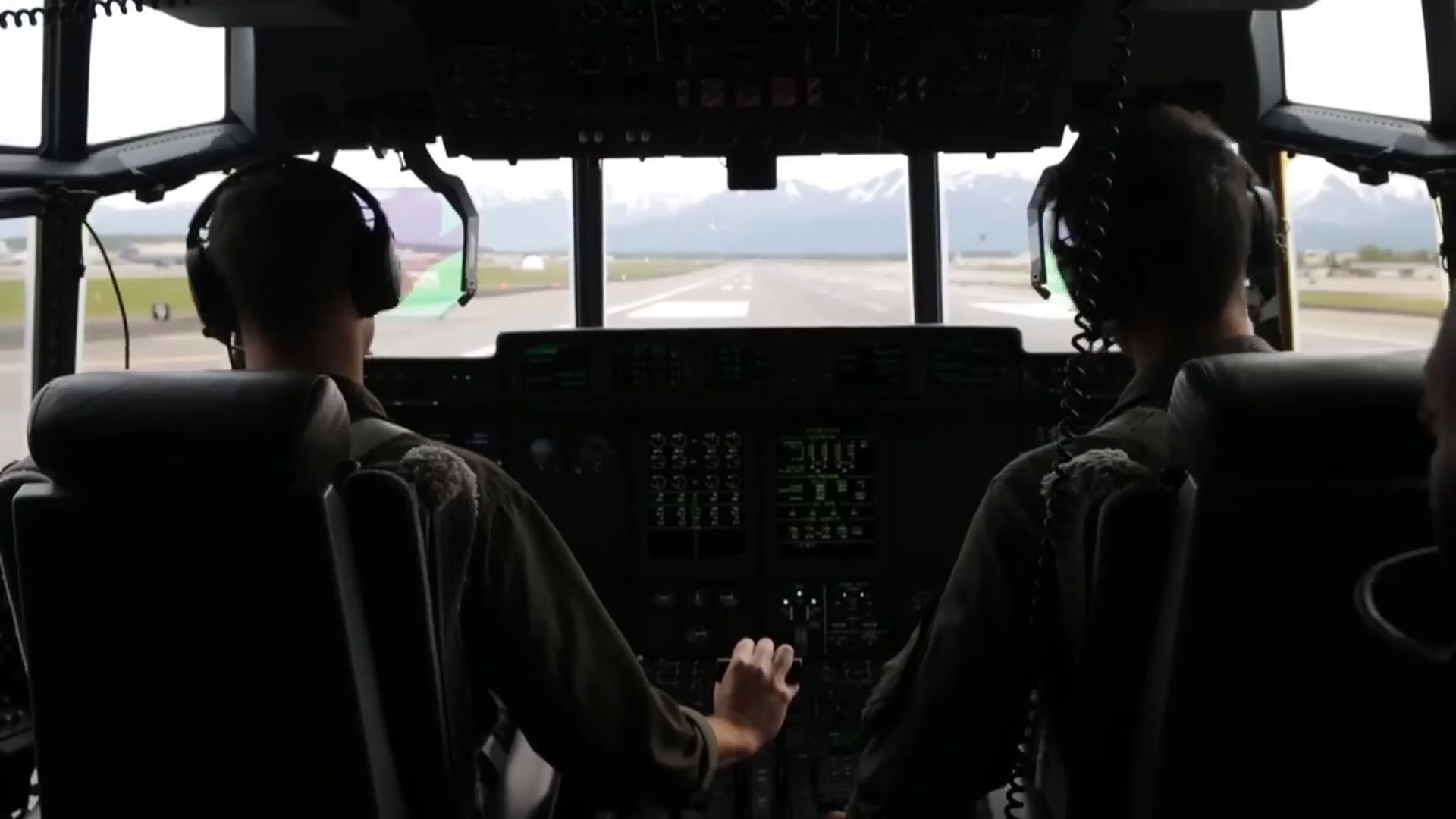 'Video thumbnail for KC-130J Super Hercules Low Level Flight & Air Drop'