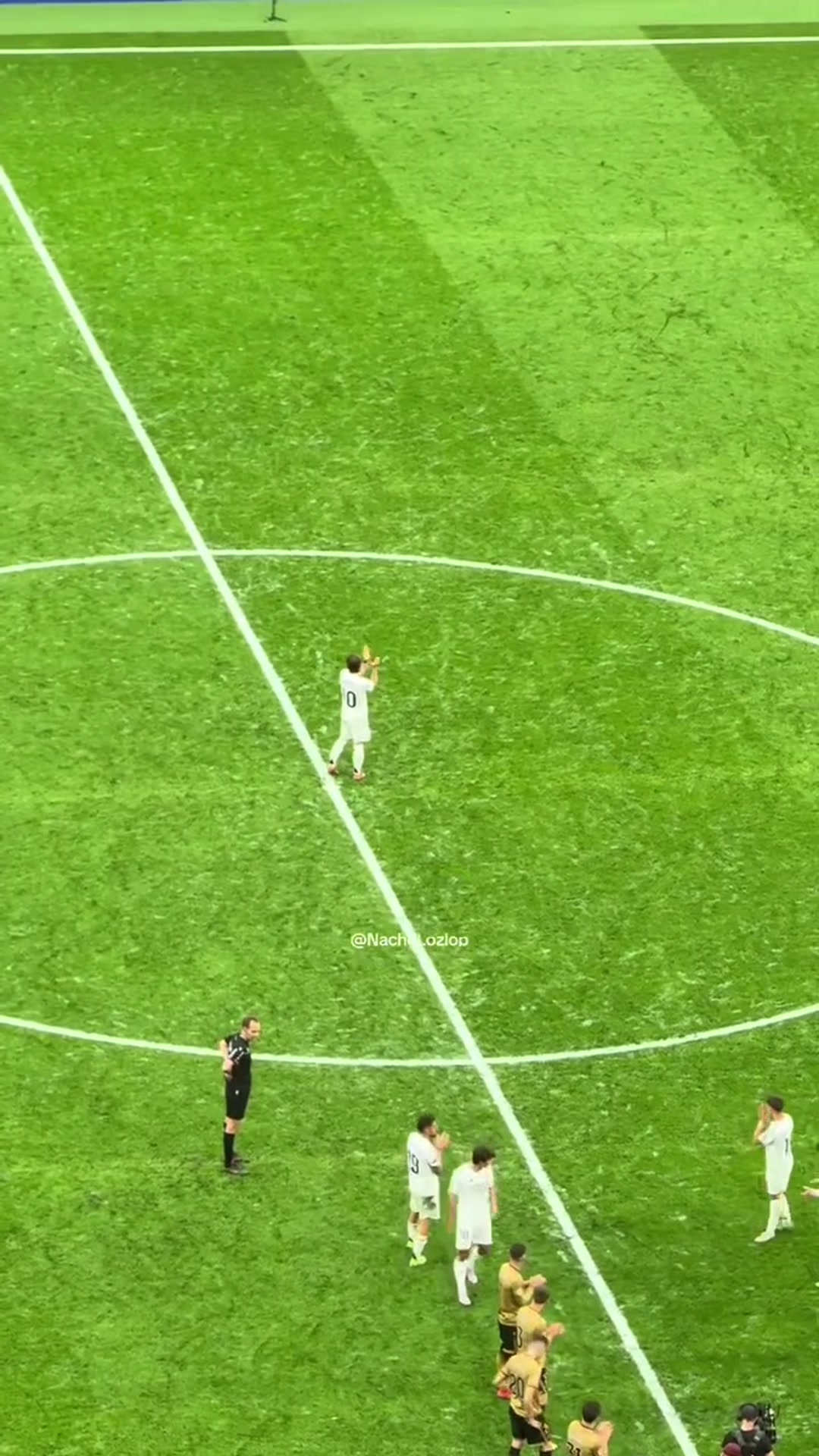 Video thumbnail for Izlazak iz igre, Luka Modrić