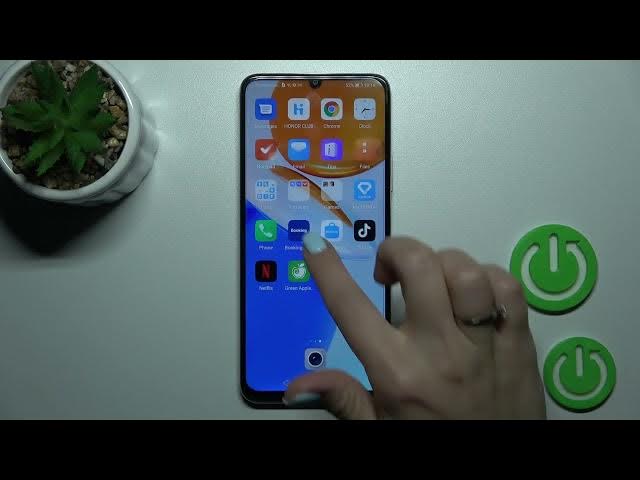 Video thumbnail for HONOR X7 How To Install iPhone Keyboard (Green Apple Keyboard App)
