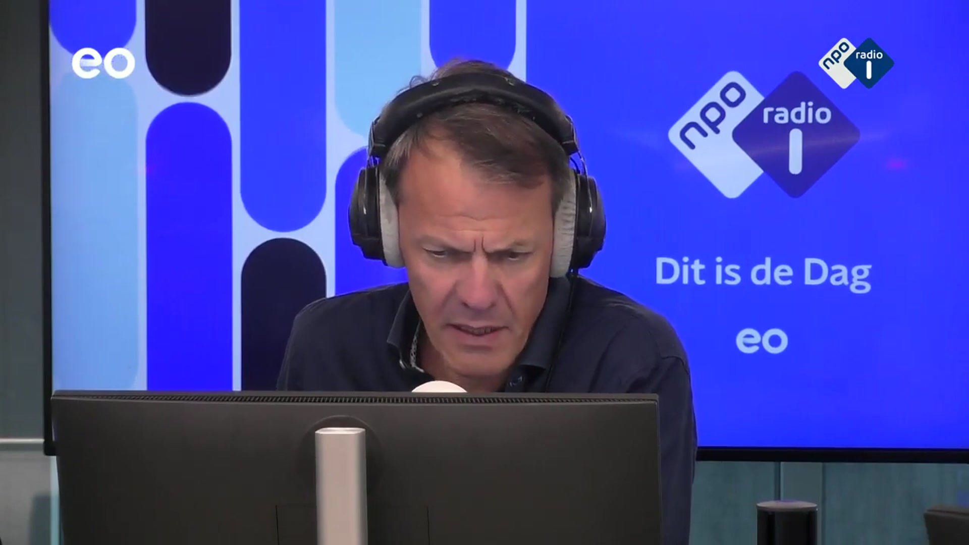 Video thumbnail for 2025-05-06 Ulrike in "Dit is de Dag": Friedrich Merz begint als bondskanselier met een kras