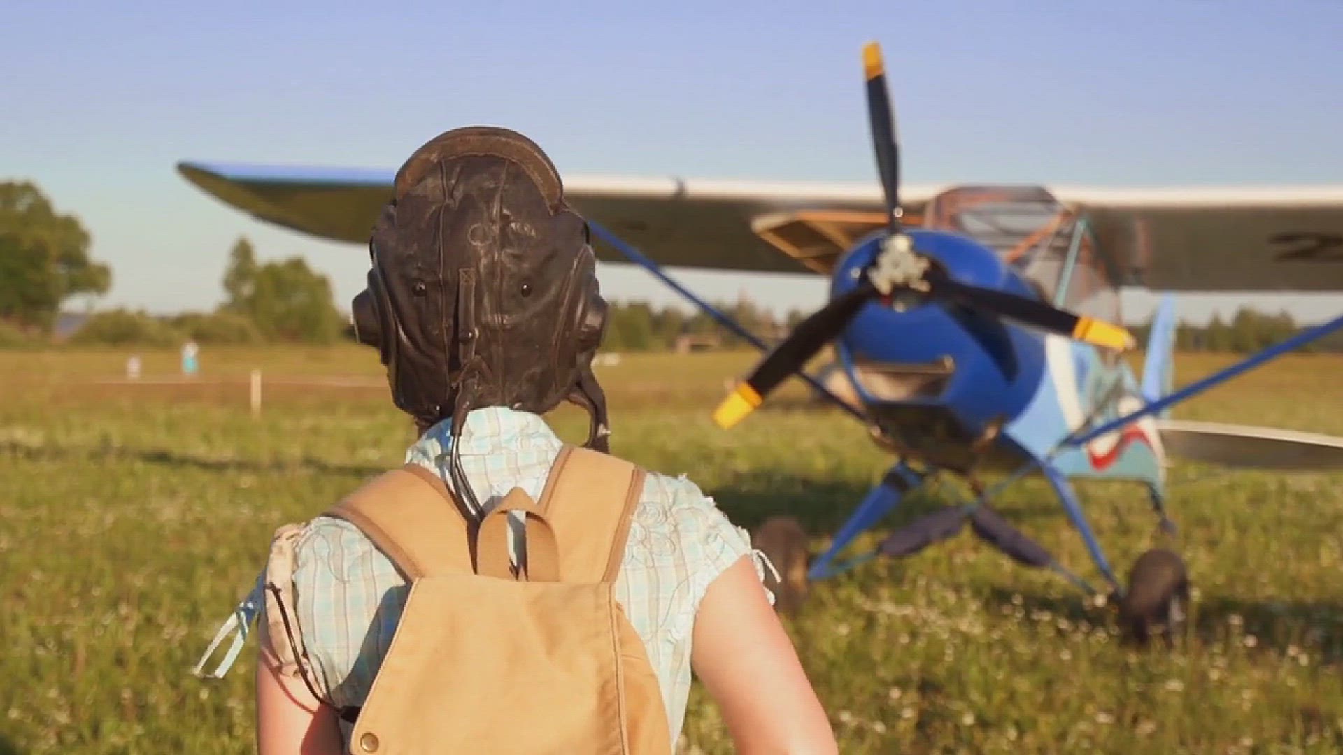 Video thumbnail for "Lauren Sánchez on Becoming a Pilot at 40 and Inspiring Women to Take Flight"