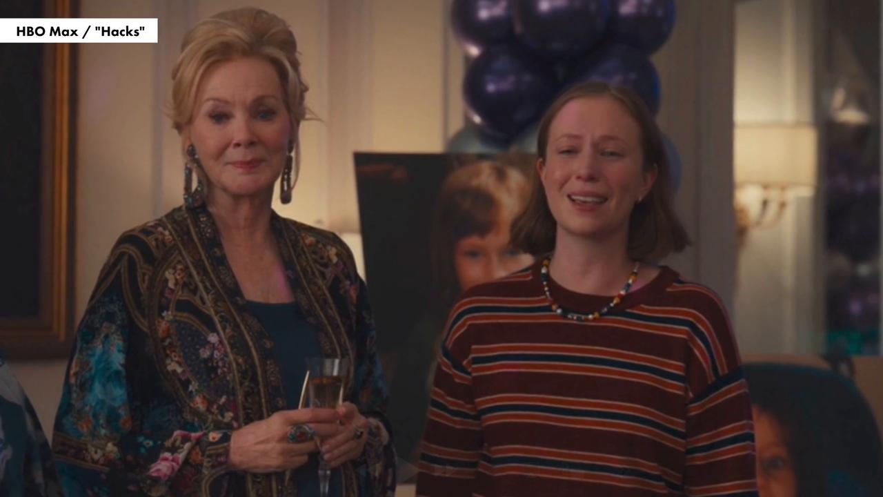 Video thumbnail for 'Hacks' Stars Jean Smart & Hannah Einbinder Talk About Jesse McCartney's Cameo