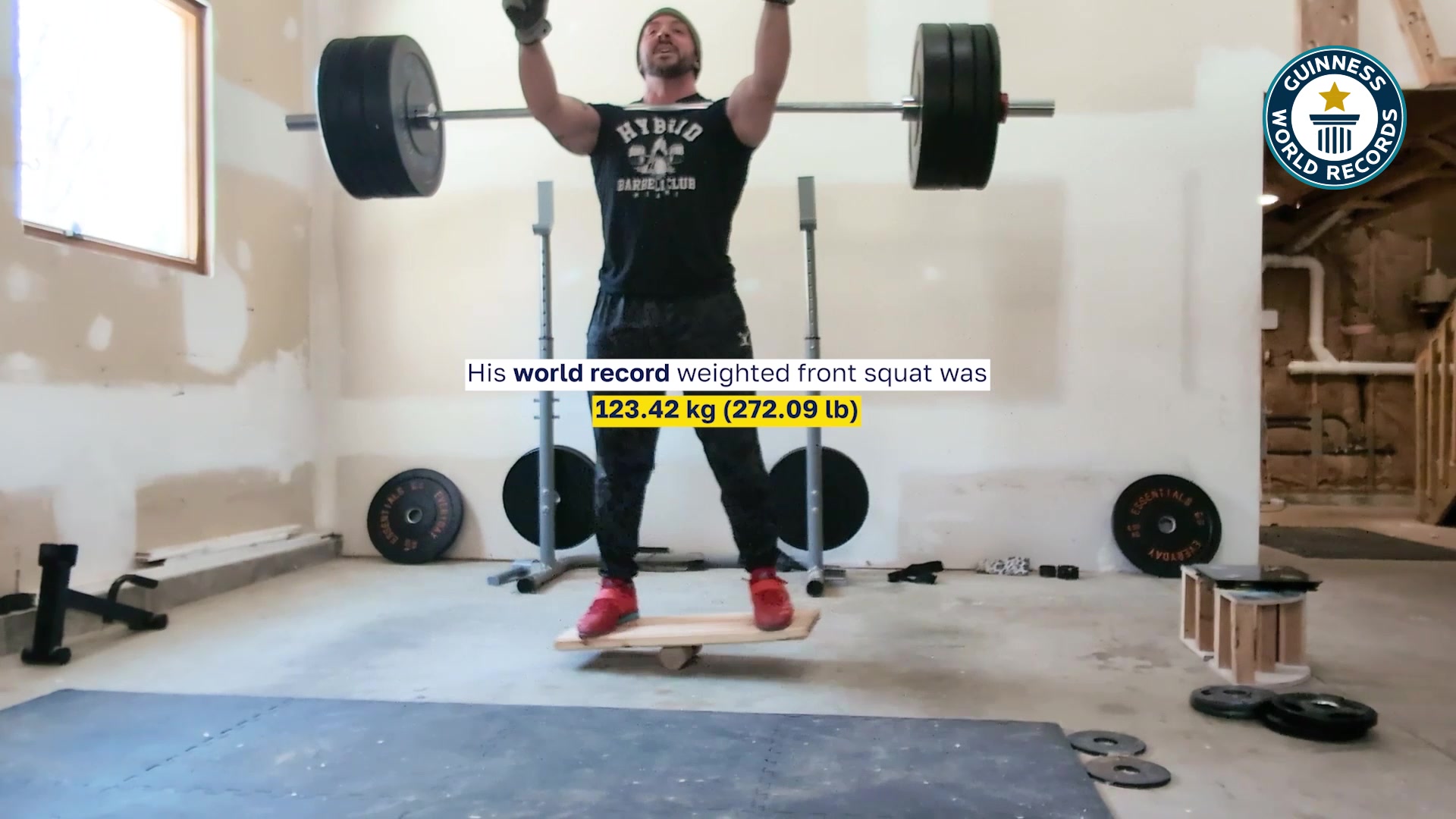 Video thumbnail for Heaviest weighted front squat on a balance board - 123.42 kg (272.09 lb) by Dan Galanto