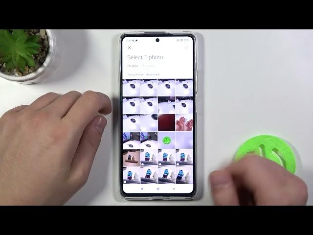 Video thumbnail for How to Change the Always-On Display Theme on XIAOMI 11T