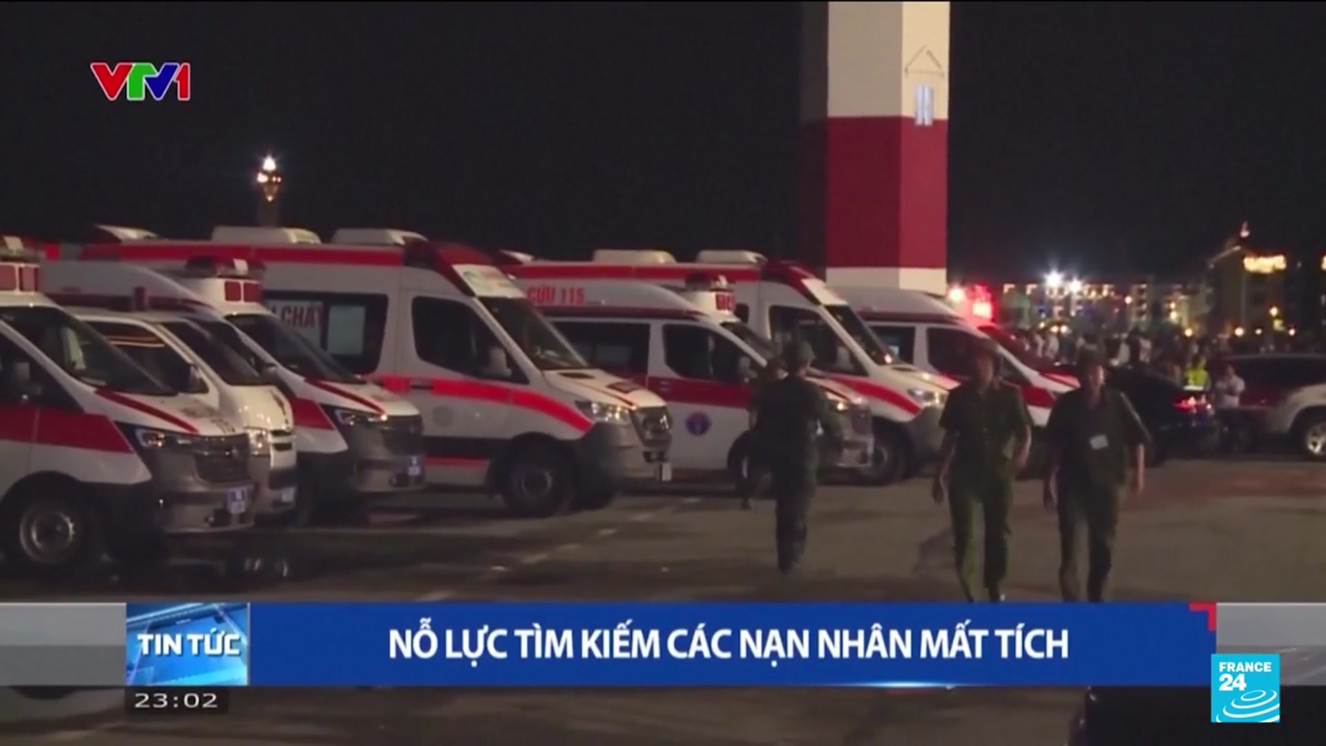 'Video thumbnail for Dozens dead after Ha Long Bay tourist boat capsizes in Vietnam'