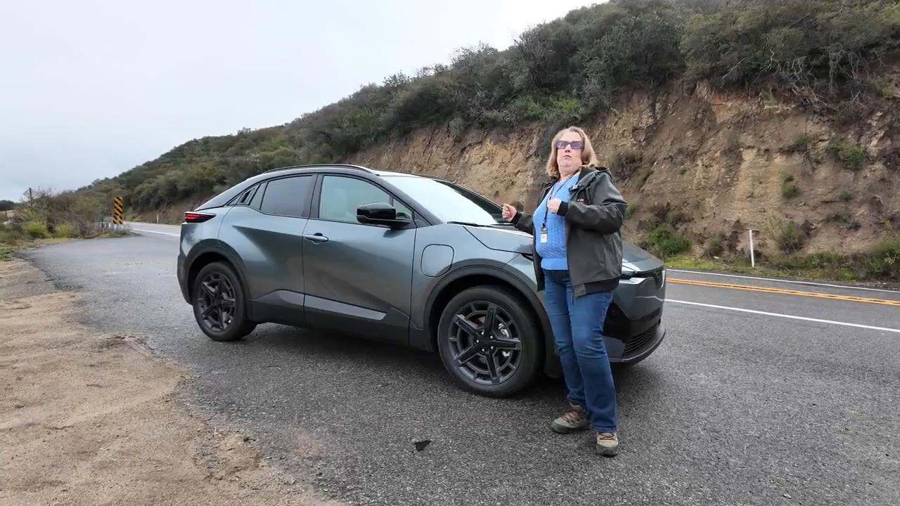 Video thumbnail for 2026 Subaru Uncharted: 300 miles of range and under 35k