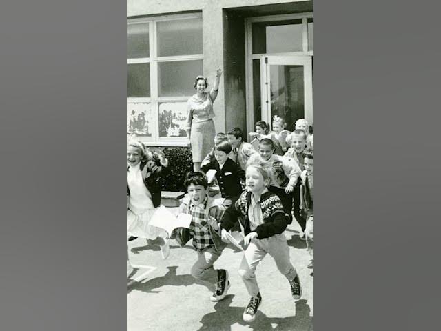 Video thumbnail for School Life Then vs Today #comparison #oldschool #relatable