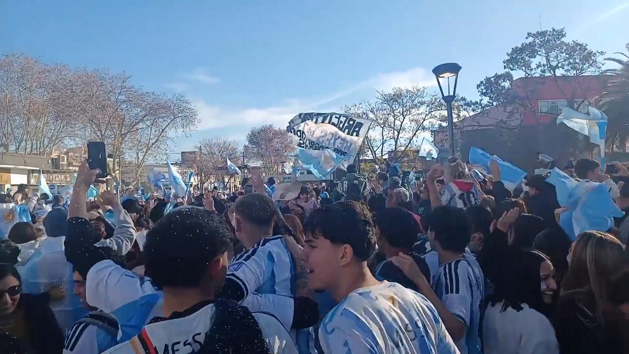Video thumbnail for World Cup 2026 – Argentina: Supporters Celebrate After Reaching Quarterfinals 2.