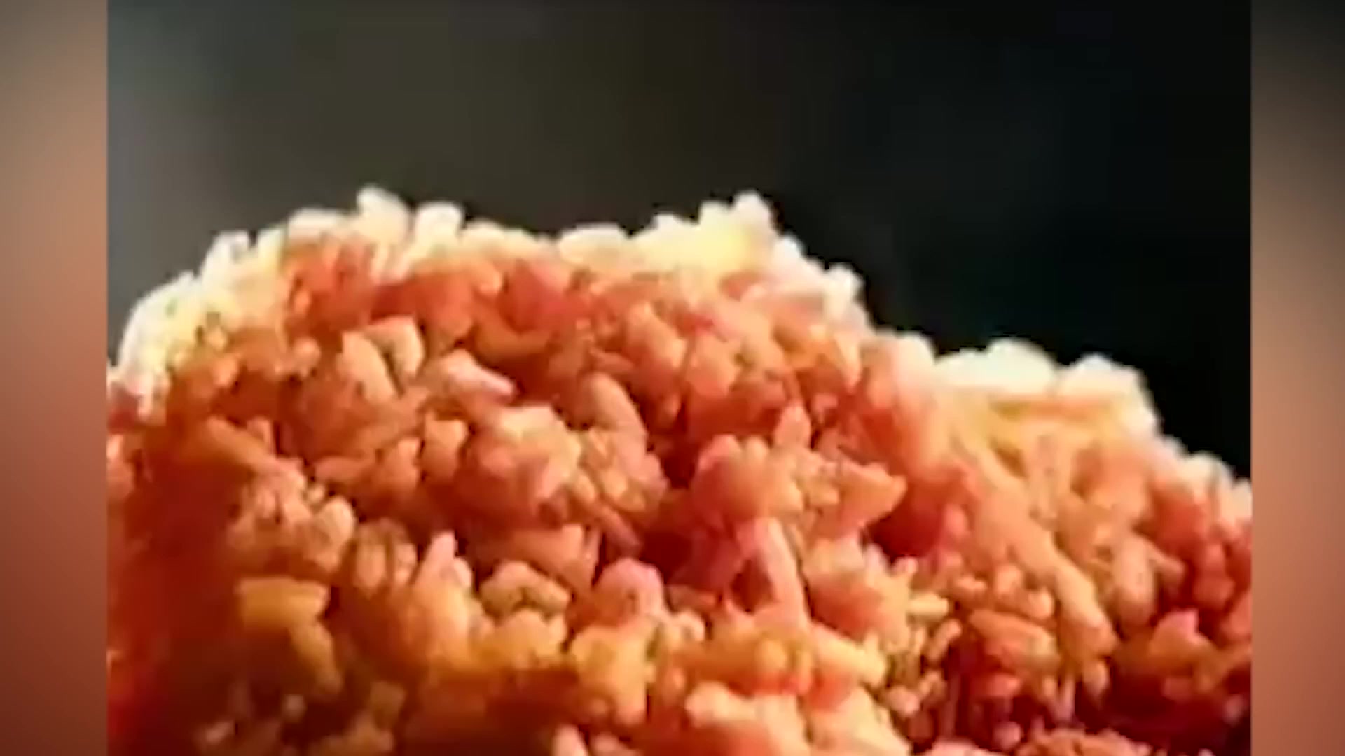 Video thumbnail for Taco Bell Menu Items The Staff Avoid At All Costs