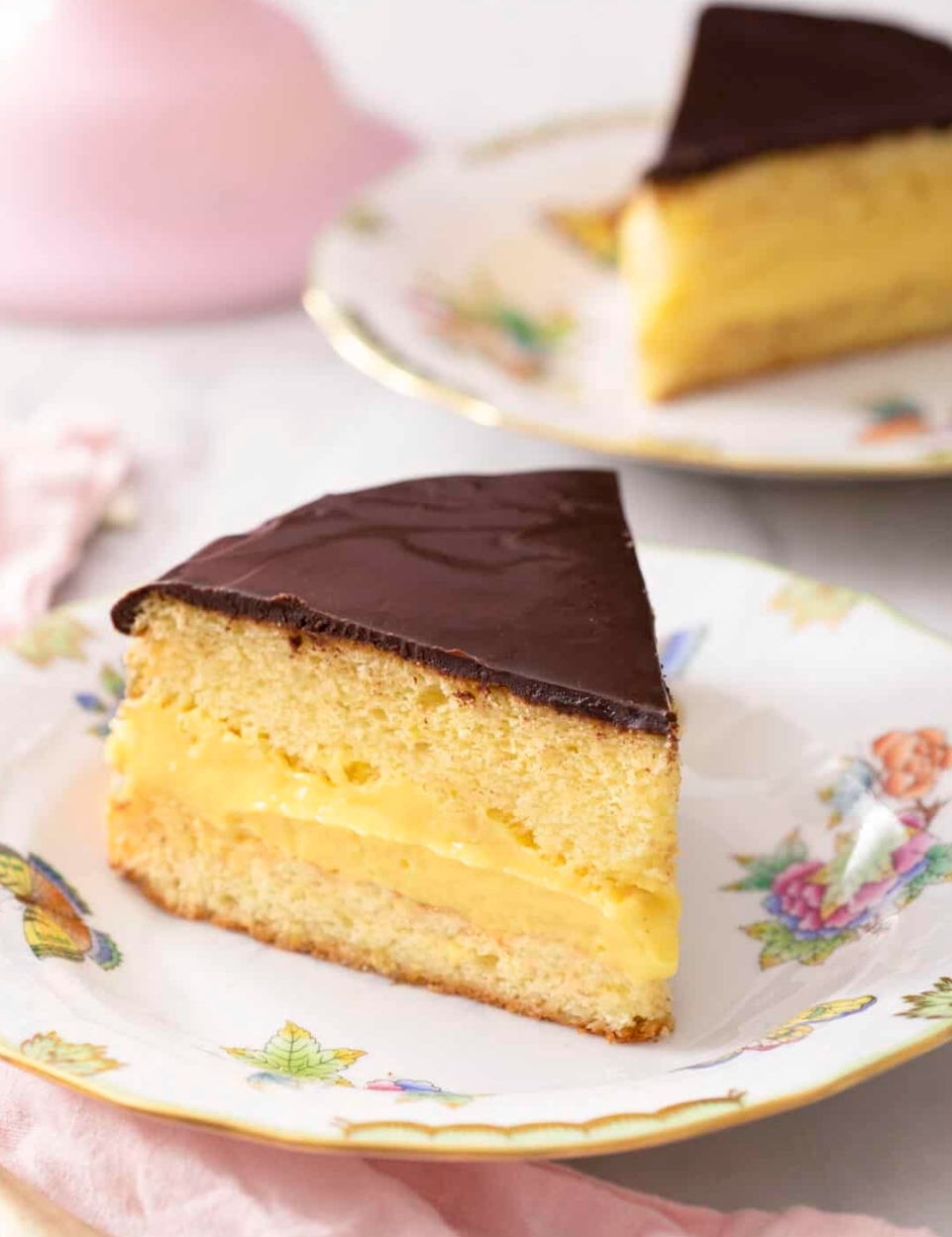 'Video thumbnail for Boston Cream Pie Recipe '
