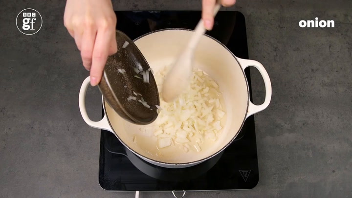 Video thumbnail for Sausage bean casserole