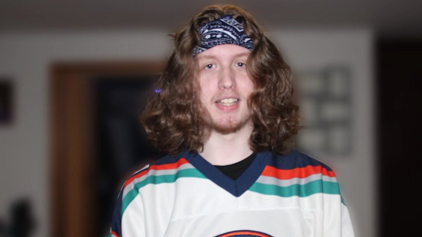 Video thumbnail for ‘One of the coolest things to ever happen to me.’ Elmont man talks winning Islanders jersey design contest