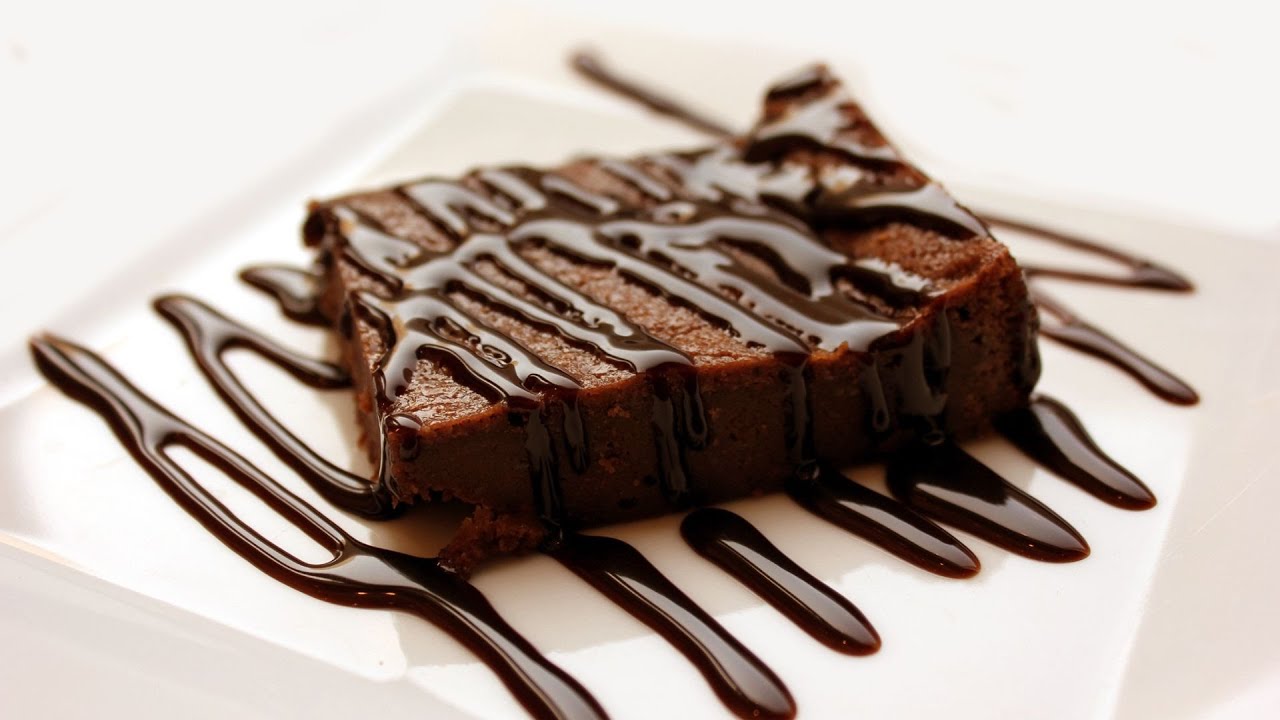 'Video thumbnail for Keto coconut flour brownies recipe: video blog'