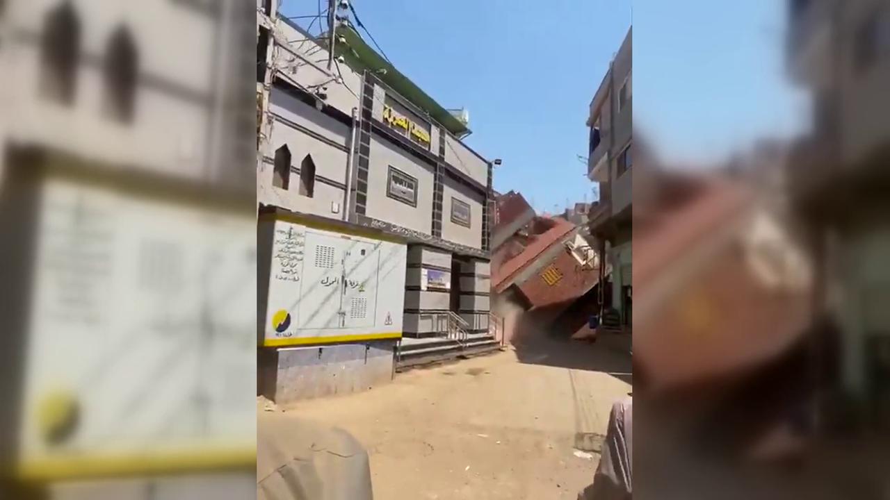 Video thumbnail for Egypt: Three-Storey Building Collapses On Egyptian Mosque.