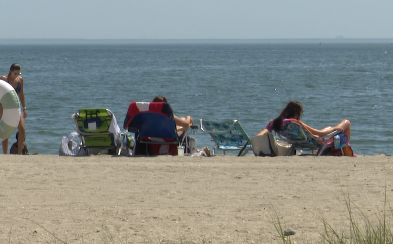 Video thumbnail for Heavy rain prompts beach closures and swimming warning across Connecticut