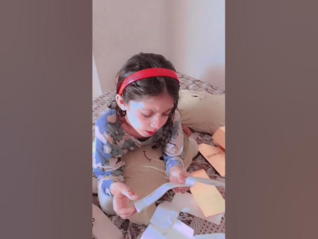 Video thumbnail for manahel ki gifts 🎁🎁🎁🎁 me Kai hai zaror comment me bton