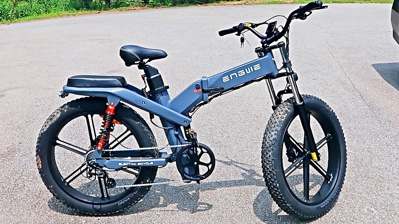 Video thumbnail for Unboxing Dual Battery Electric Bike with Triple Suspension - Engwe X26