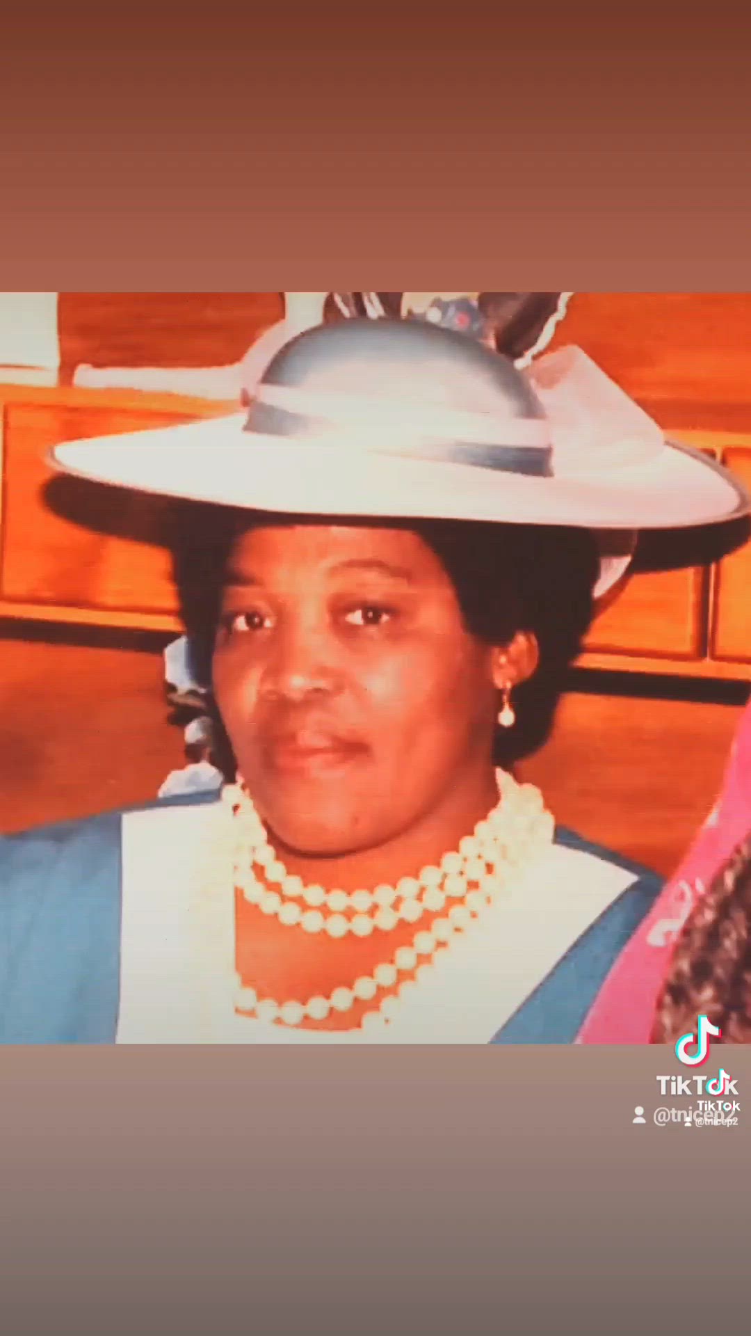 Video thumbnail for 2c5af6866ceefb8a11313d0d69cbaf86