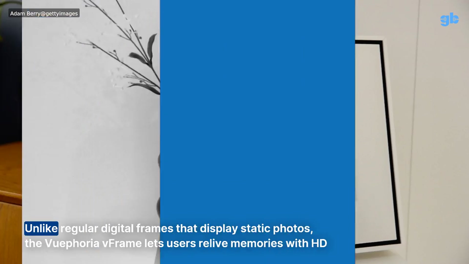 'Video thumbnail for Vuephoria vFrame Turns Memories Into Living Moments'