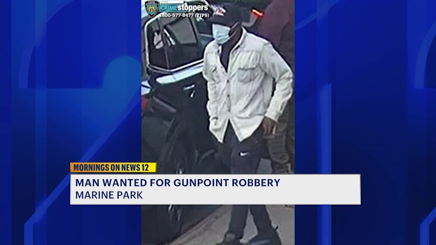 Video thumbnail for Man robbed at gunpoint in Marine Park