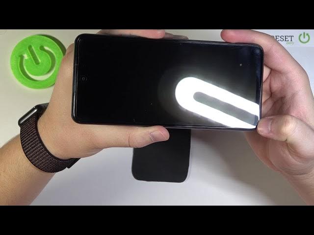 Video thumbnail for Did Huawei P Smart 2021 NFC Comes with Factory Installed Screen Protector? EU Distribution