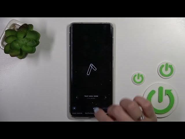 Video thumbnail for How to Customize Always On Display on MOTOROLA Edge 30 Fusion