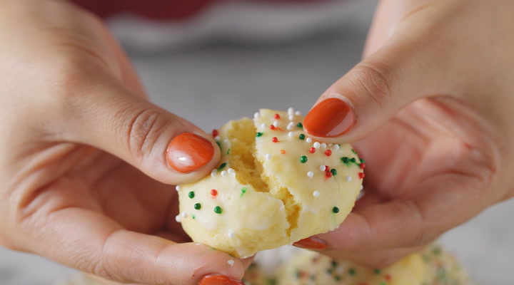 Video thumbnail for Italian Cookies