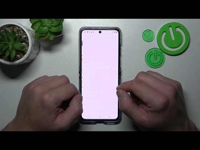 Video thumbnail for How to Manage the Google Pay Wallet Options on MOTOROLA Razr 40 Ultra