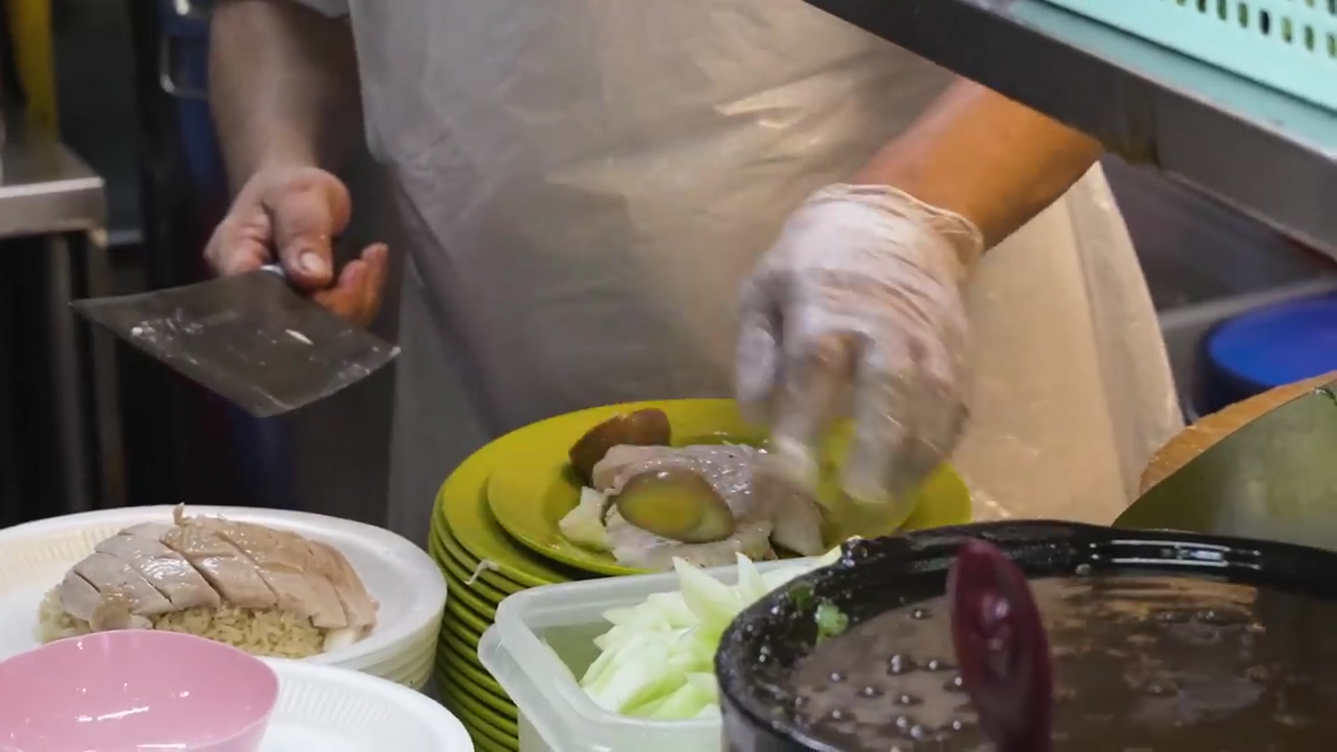 Video thumbnail for 5 Vs. 50 Grilled Cheese Sandwich in Singapore(720P HD)