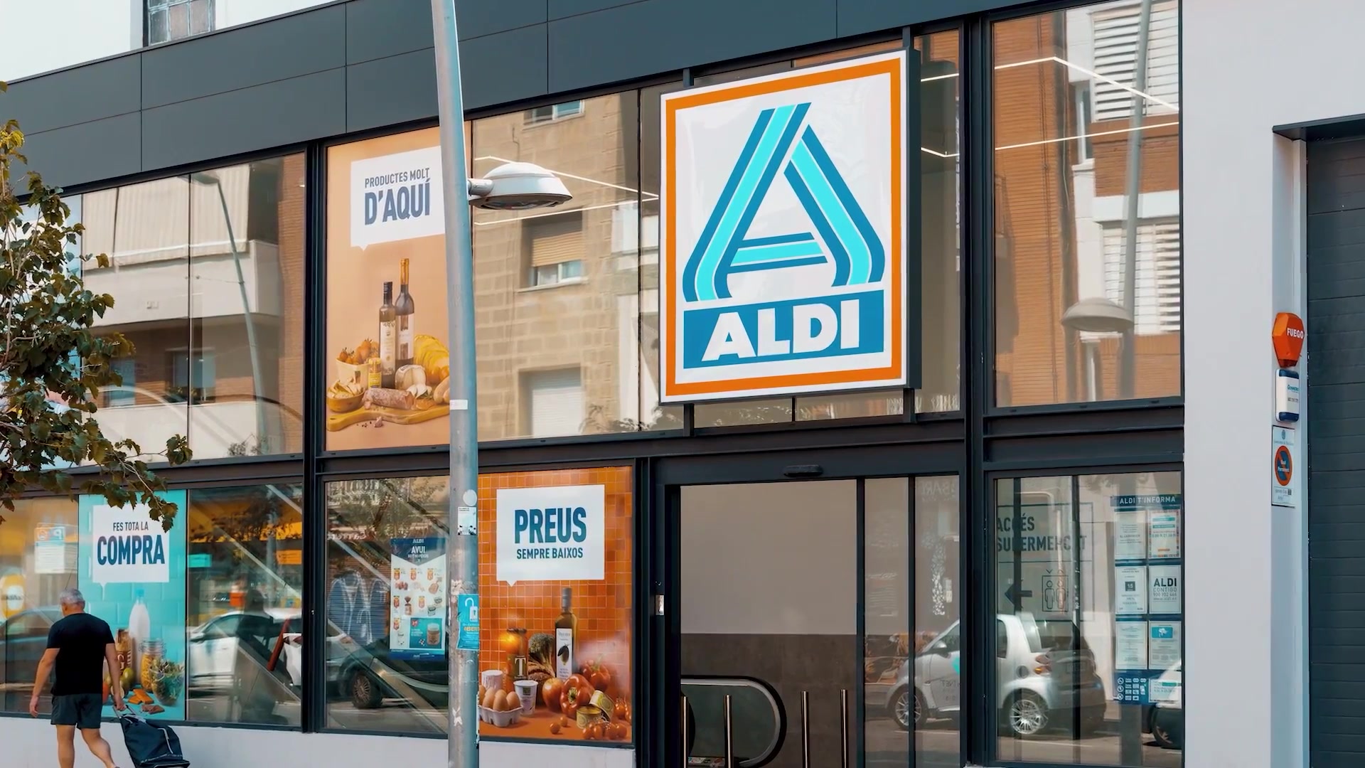 Video thumbnail for Aldi Secrets Employees Don't Want You To Know