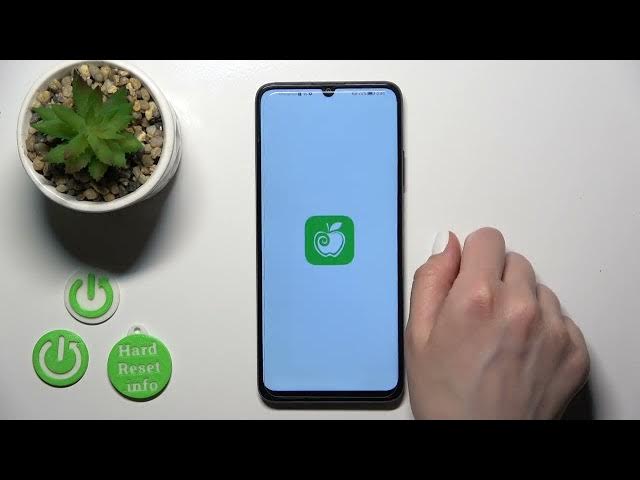 Video thumbnail for How to Install the iOS Keyboard on an HONOR X7A - Green Apple Keyboard App - iOS Emojis on Android