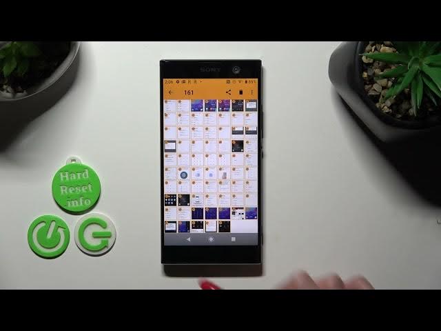 Video thumbnail for How to Select and Delete Multiple Photos At Once In Gallery on SONY Xperia XA2