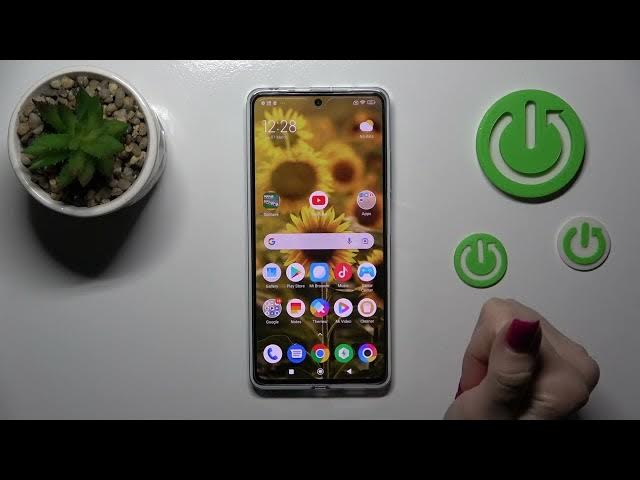 Video thumbnail for How to Create Home Screen Folders on POCO X5 Pro