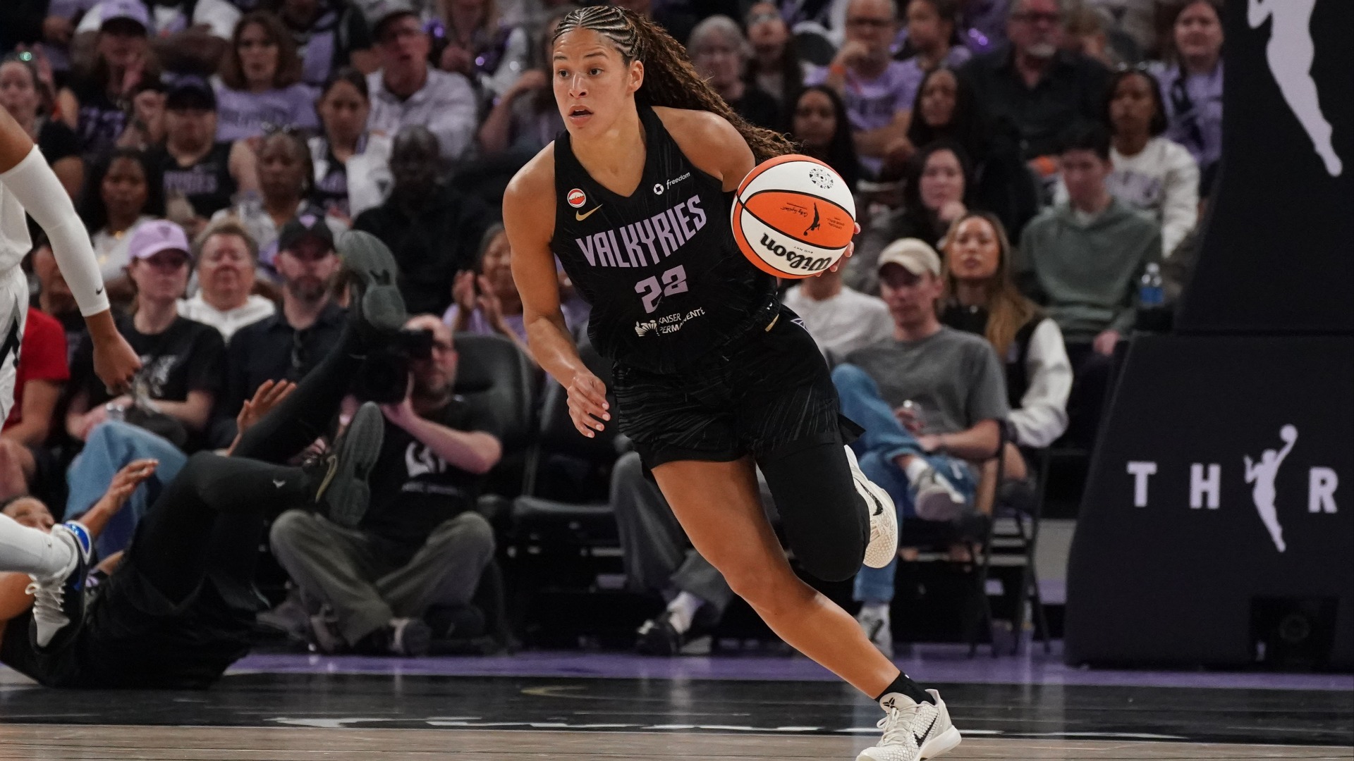 Video thumbnail for Exciting NBA Preview: Portland Fire vs. Golden State Valkyries