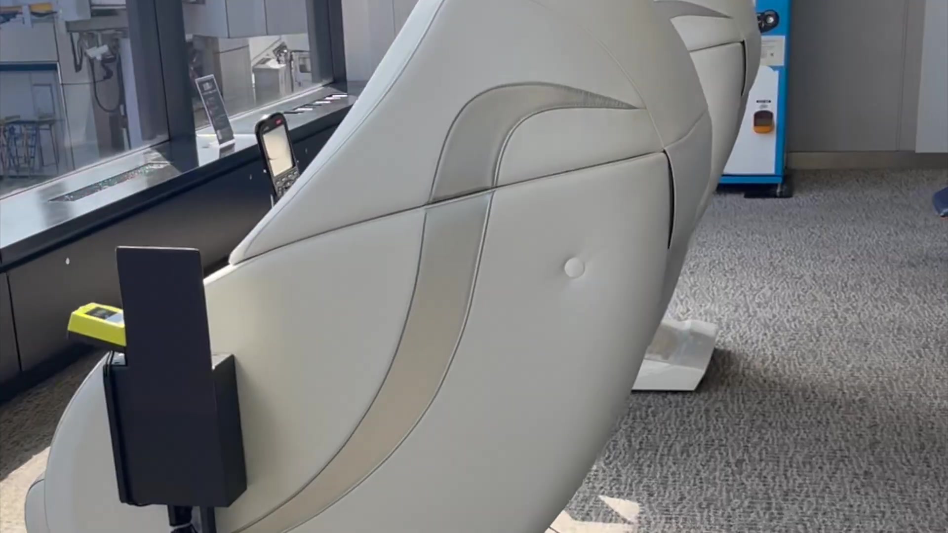 Video thumbnail for Flying from Japan to Korea 🇯🇵➡️🇰🇷 | Busan Air Tips + Our First Day in Busan