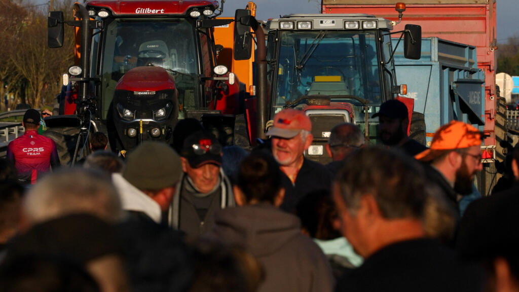 Video thumbnail for French farmers protest tough government measures to contain cattle disease outbreak