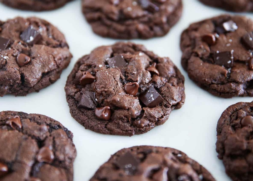 'Video thumbnail for Best Triple Chocolate Cookies Recipe '