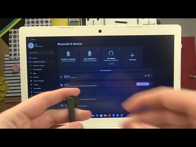 Video thumbnail for Urbanista Stockholm Plus Earbuds - How To Pair With Laptop / PC