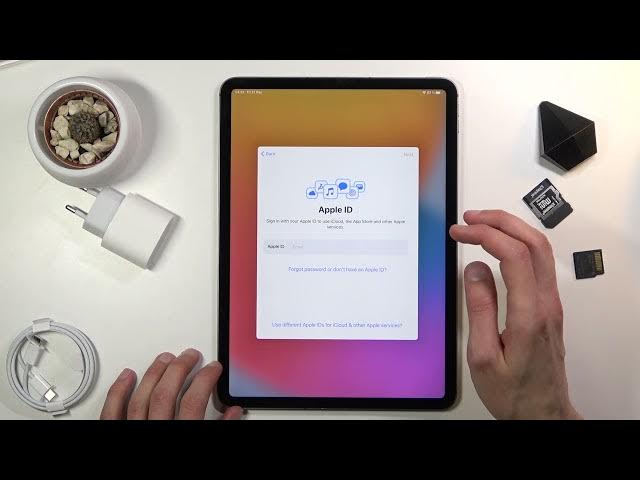 Video thumbnail for iPad Pro 11 2021 Unboxing – First Impression & Overview