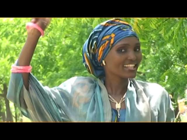 Video thumbnail for Hauwa Yarfulani Gombe | Babba Sadou Duniya Song 🎵 1 ( Old Music) #mentamusic