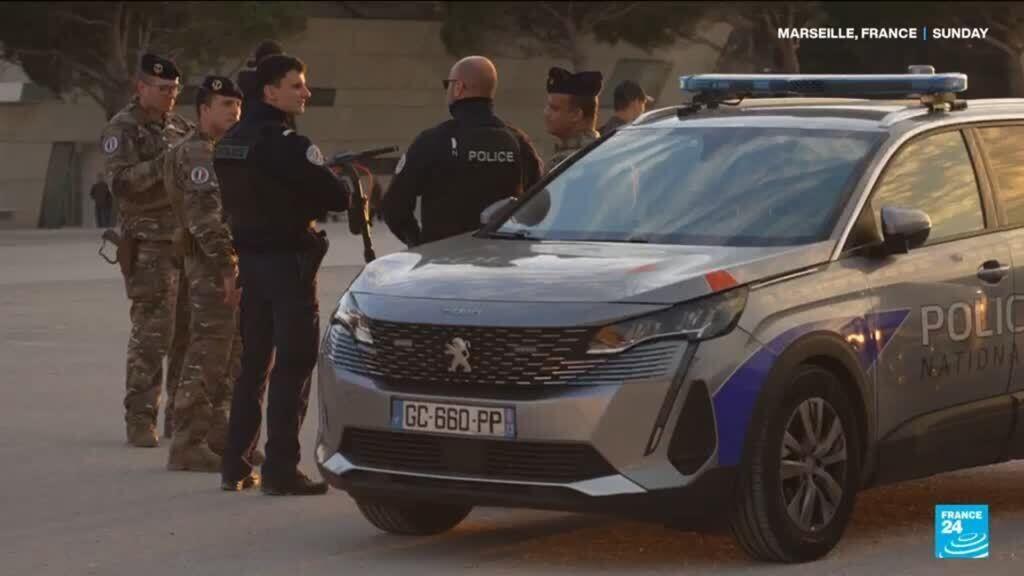 Video thumbnail for France reinforces security for Hannukah after Bondi Beach antisemitic shooting